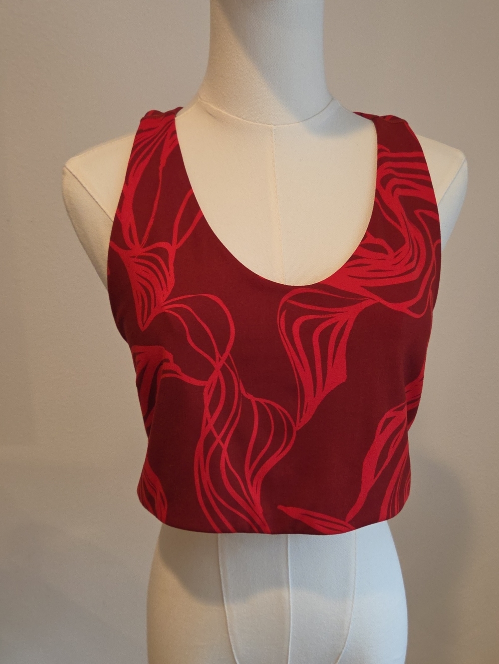 Zella Light Support Workout Bra with Red Abstract Print